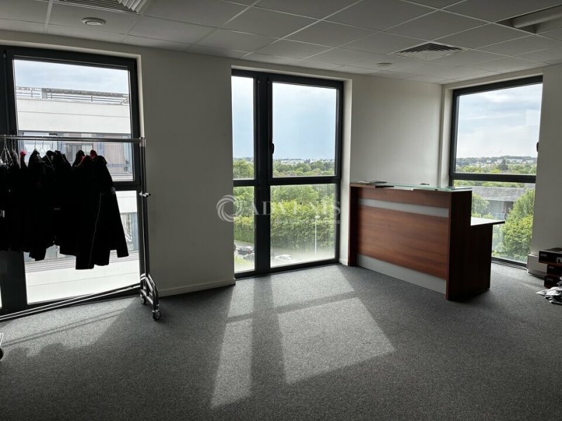 Location Bureaux TOURS (37100) - Photo 15