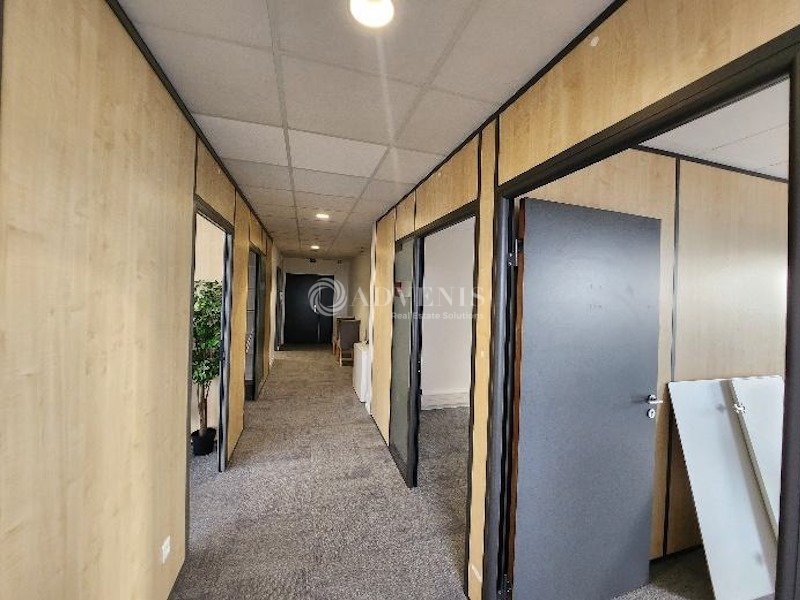 Location Bureaux TOURS (37100) - Photo 6