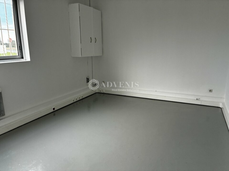 Location Activités Entrepôts LUYNES (37230) - Photo 2