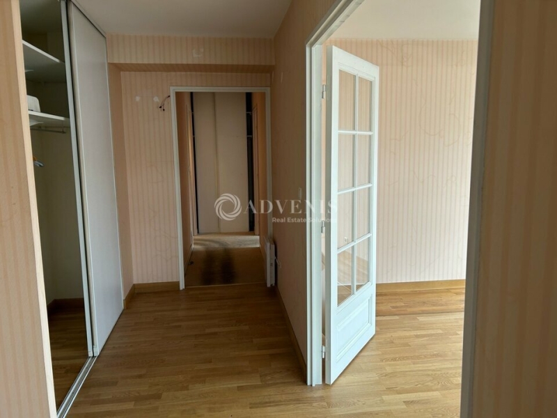 Vente Investisseur Bureaux TOURS (37000) - Photo 3