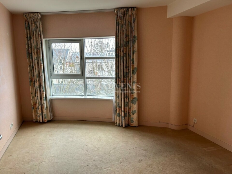 Vente Investisseur Bureaux TOURS (37000) - Photo 4