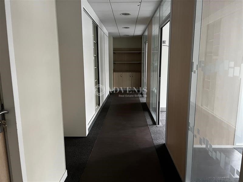 Vente Investisseur Bureaux TOURS (37000) - Photo 5
