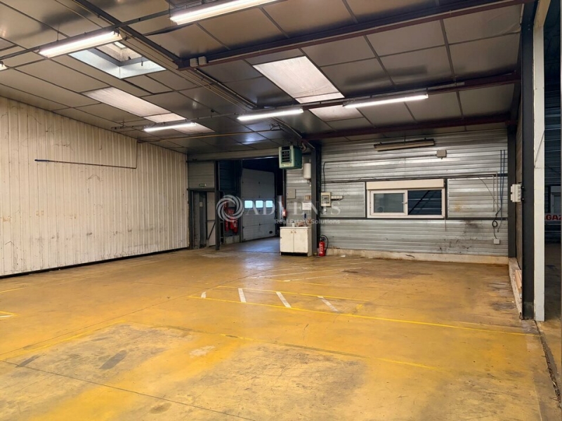 Location Activités Entrepôts SAINT MARTIN LE BEAU (37270) - Photo 1