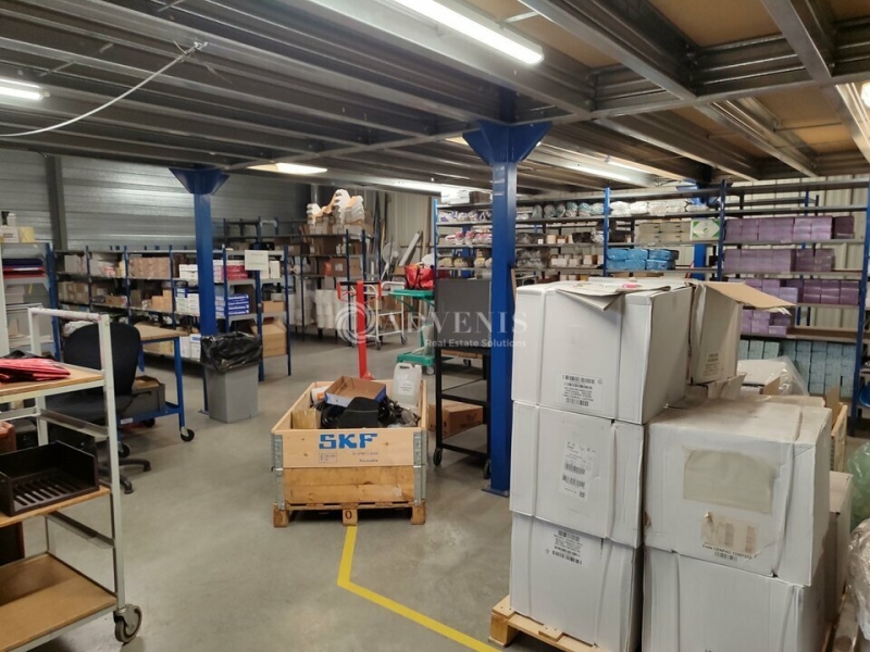 Vente Investisseur Activités Entrepôts SAINT CYR SUR LOIRE (37540) - Photo 9