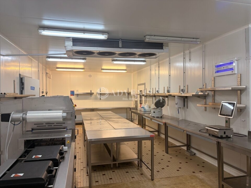 Location Activités Entrepôts SAINT AVERTIN (37550) - Photo 1