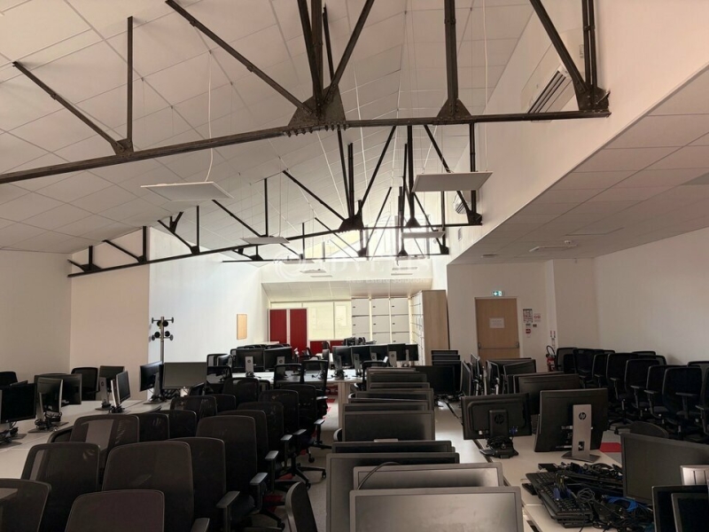 Location Bureaux TOURS (37000) - Photo 6