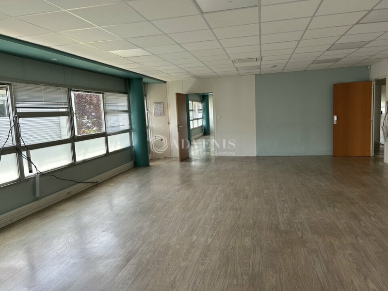 Location Bureaux SAINT AVERTIN (37550) - Photo 11