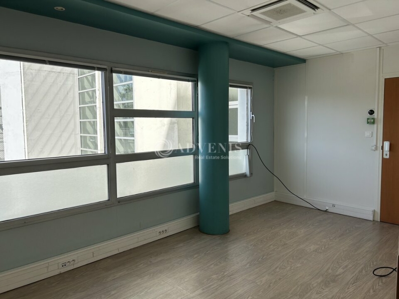 Location Bureaux SAINT AVERTIN (37550) - Photo 5