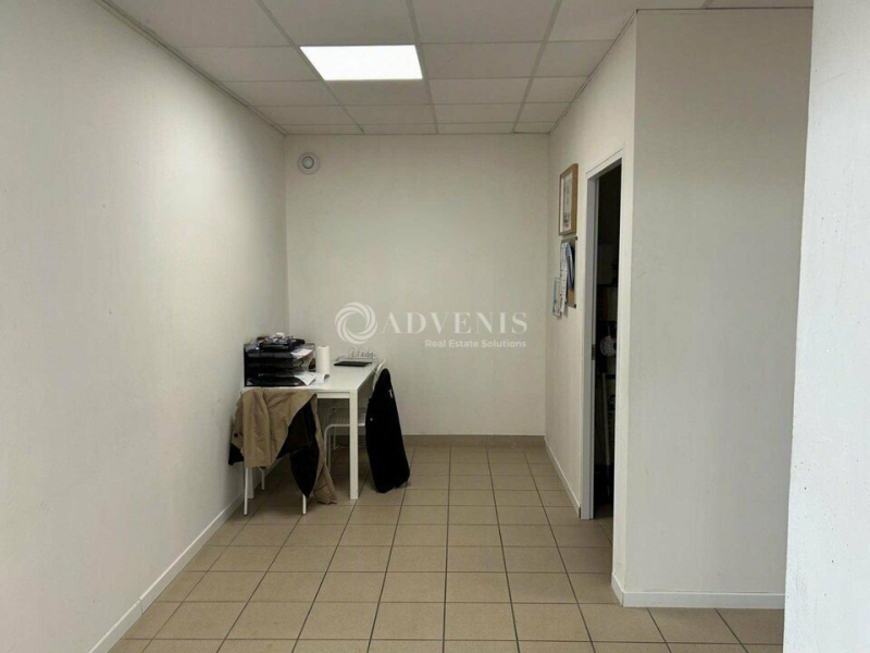 Location Commerces JOUÉ LÈS TOURS (37300) - Photo 8