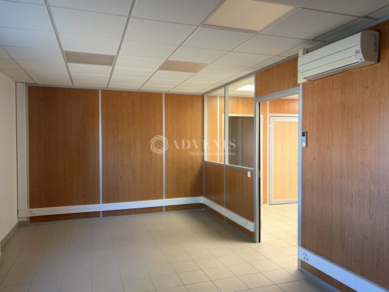 Location Bureaux PARCAY MESLAY (37210) - Photo 5