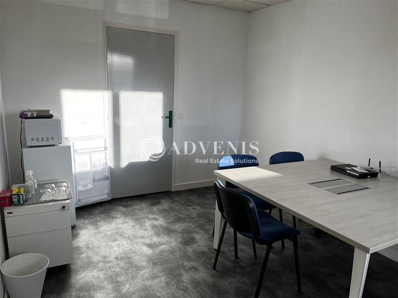 Location Bureaux SAINT AVERTIN (37550) - Photo 3
