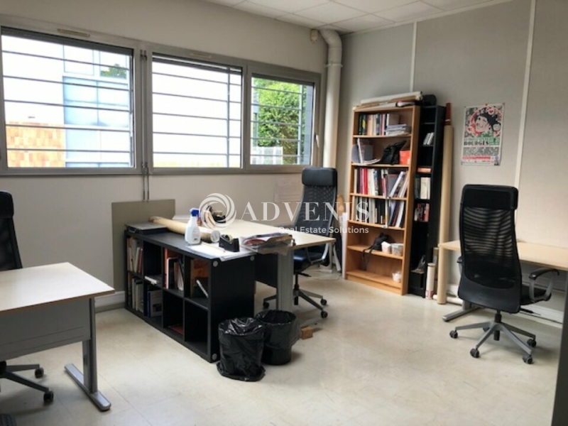 Location Bureaux et activités légères SAINT AVERTIN (37550) - Photo 2