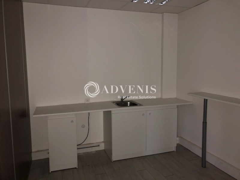 Location Bureaux TOURS (37100) - Photo 6