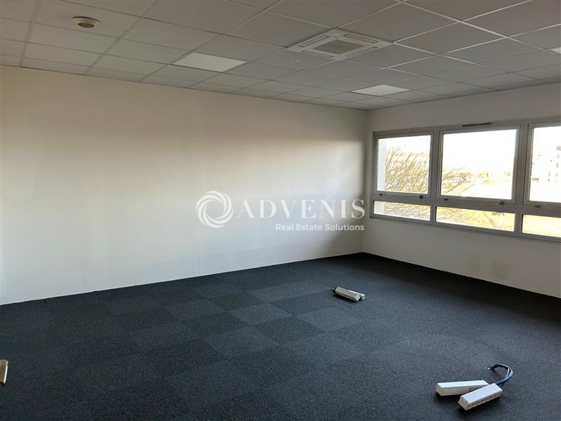 Location Bureaux TOURS (37100) - Photo 3