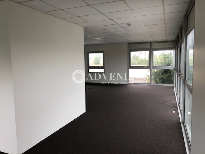 Location Bureaux TOURS (37100) - Photo 6