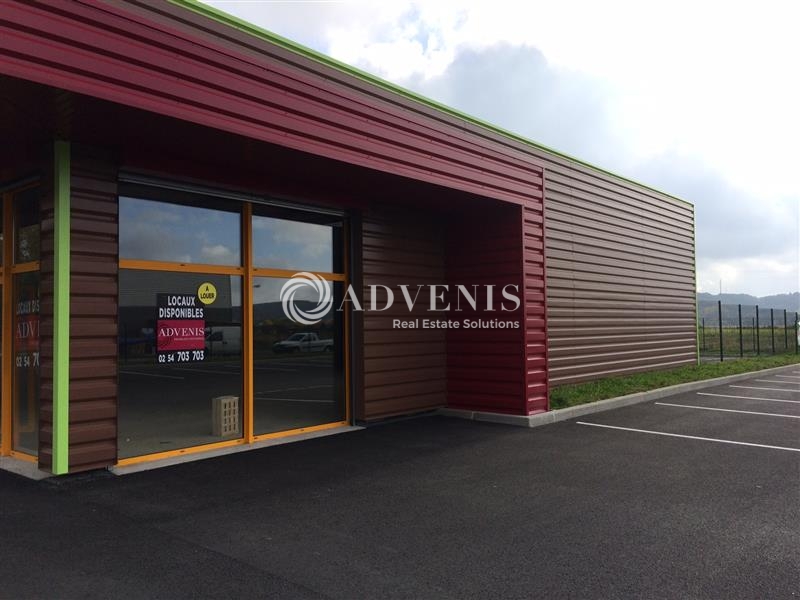 Location Commerces MONTOIRE SUR LE LOIR (41800) - Photo 2