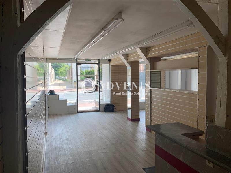Location Commerces VENDOME (41100) - Photo 1