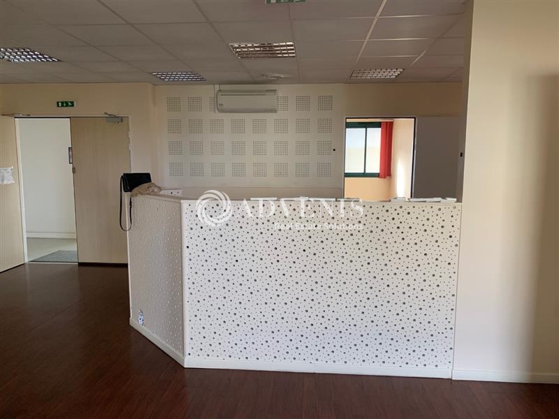 Vente Utilisateur Bureaux VENDOME (41100) - Photo 1