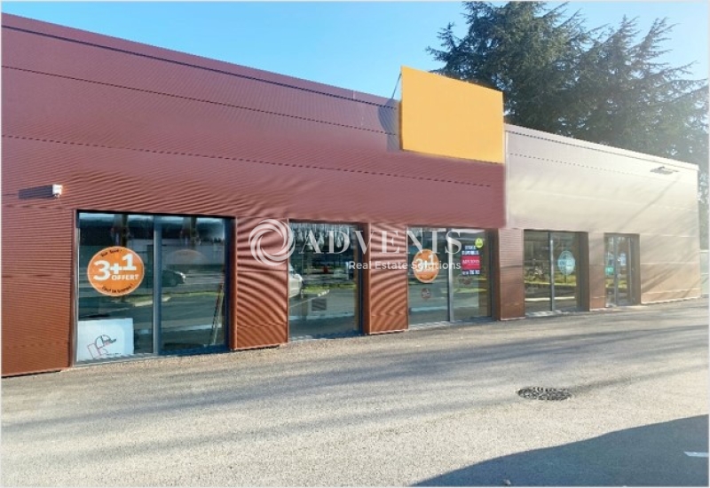 Location Commerces BLOIS (41000) - Photo 1