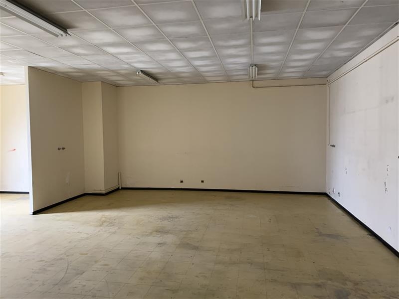 Location Entrepôts LA CHAUSSEE SAINT VICTOR (41260) - Photo 2