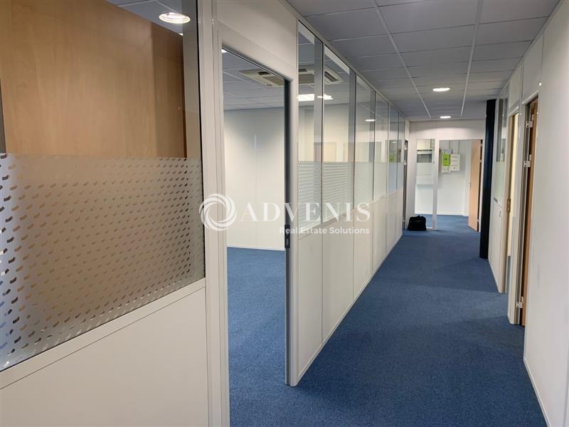 Location Bureaux LA CHAUSSEE SAINT VICTOR (41260) - Photo 3