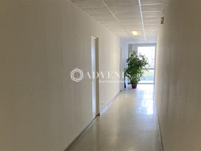 Location Bureaux LA CHAUSSEE SAINT VICTOR (41260) - Photo 4