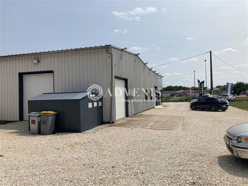 Location Commerces SAINT OUEN (41100) - Photo 2