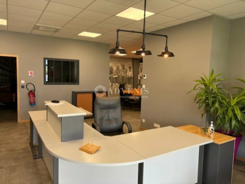 Location Activités Entrepôts BLOIS (41000) - Photo 2