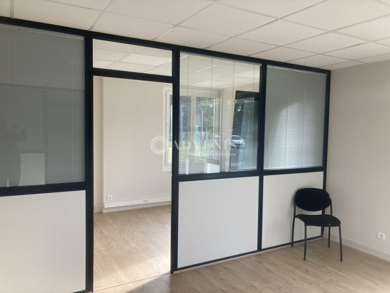Location Bureaux BLOIS (41000) - Photo 1
