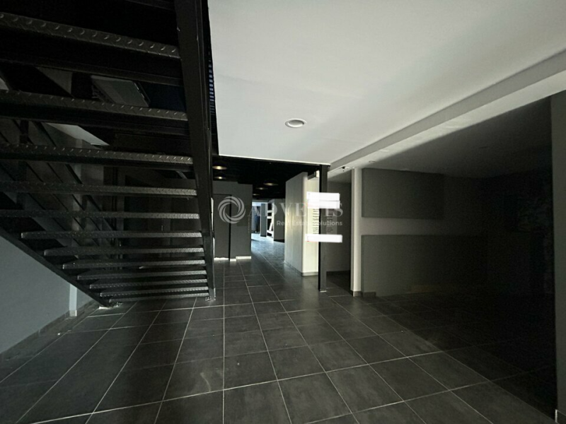 Location Commerces NARBONNE (11100) - Photo 5