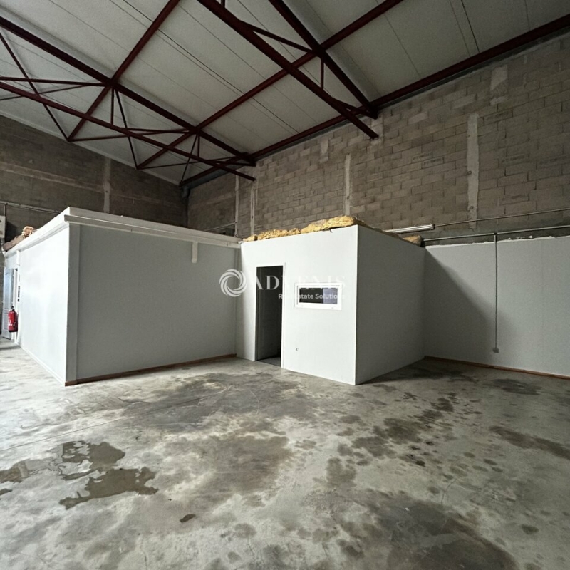 Location Entrepôts NARBONNE (11100) - Photo 3