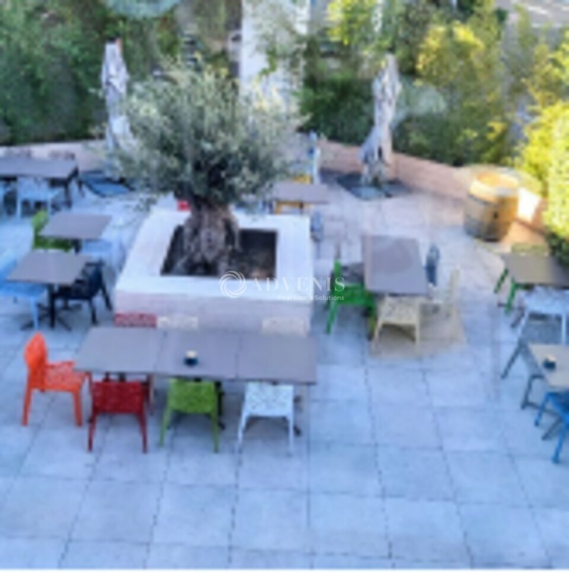Location Commerces JUVIGNAC (34990) - Photo 2