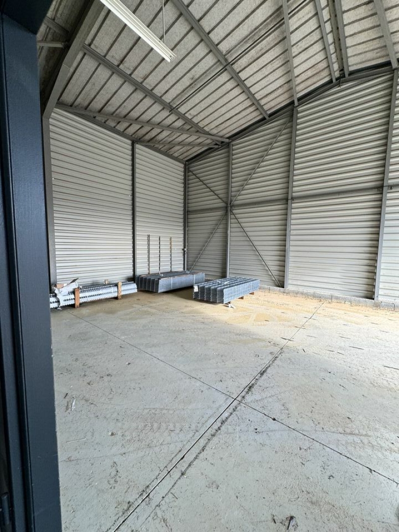 Location Entrepôts NARBONNE (11100) - Photo 1