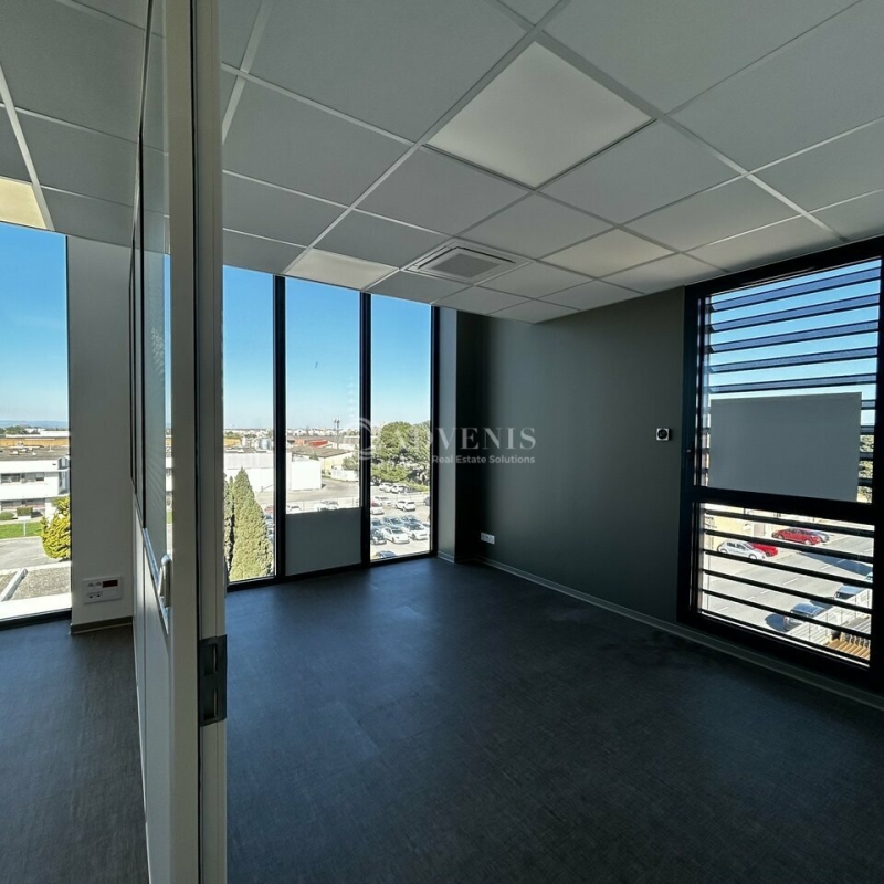 Location Bureaux NARBONNE (11100) - Photo 1