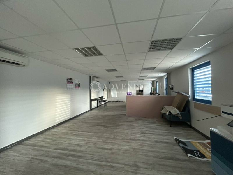 Location Entrepôts BAGES (11100) - Photo 7