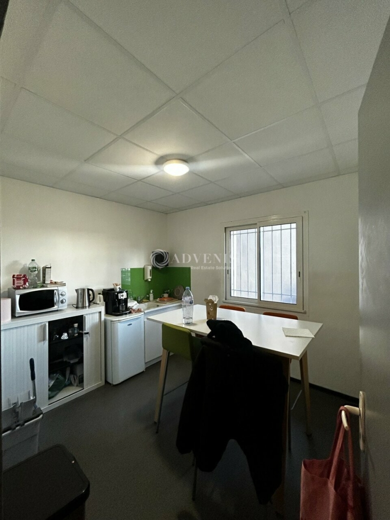 Location Commerces NARBONNE (11100) - Photo 12