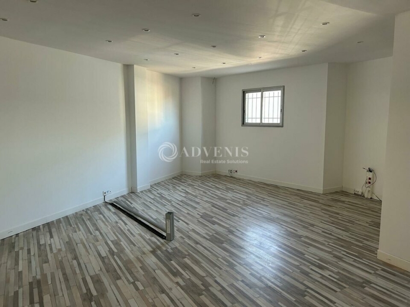 Location Bureaux SAINT JEAN DE VEDAS (34430) - Photo 7