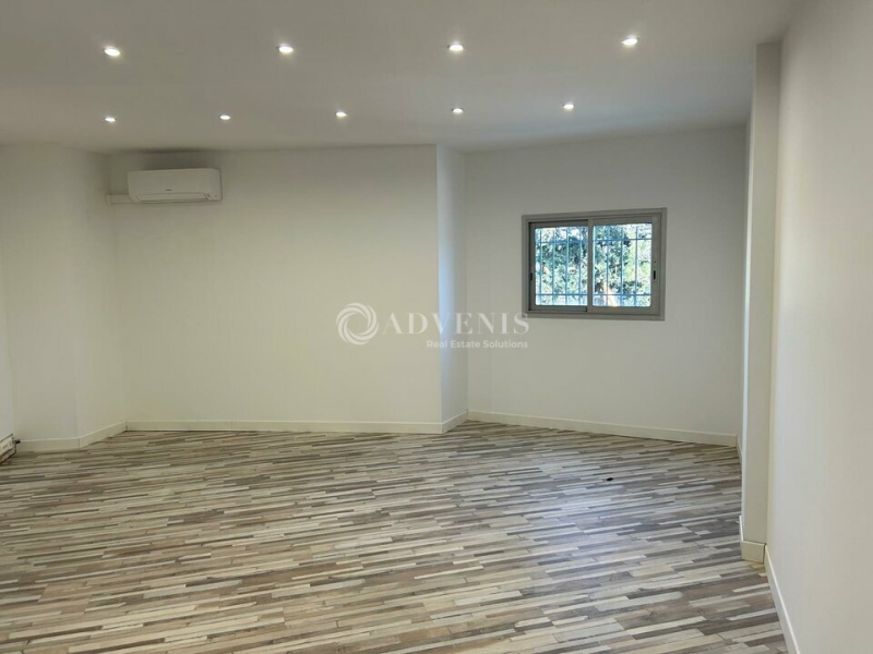Location Bureaux SAINT JEAN DE VEDAS (34430) - Photo 5