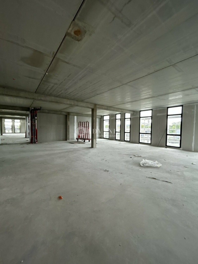 Vente Investisseur Bureaux NARBONNE (11100) - Photo 1