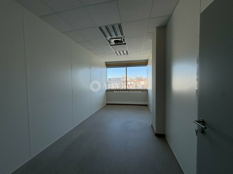 Vente Investisseur Bureaux BEZIERS (34500) - Photo 5