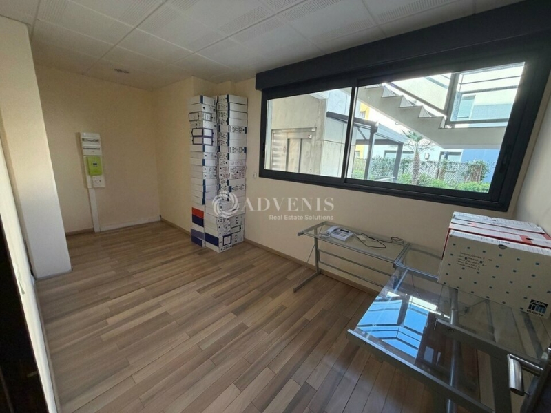 Vente Investisseur Bureaux BÉZIERS (34500) - Photo 9