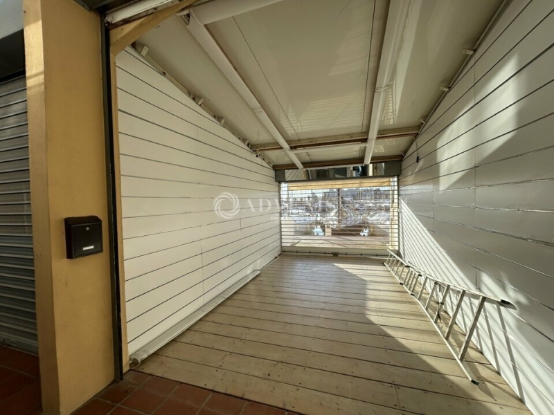 Location Commerces GRUISSAN (11430) - Photo 6
