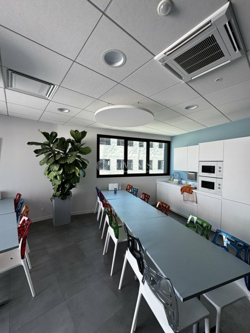 Location Bureaux NARBONNE (11100) - Photo 3