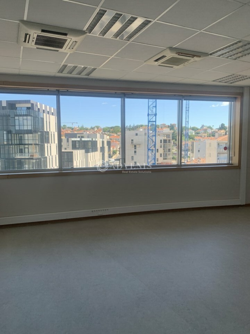 Vente Investisseur Bureaux BEZIERS (34500) - Photo 2
