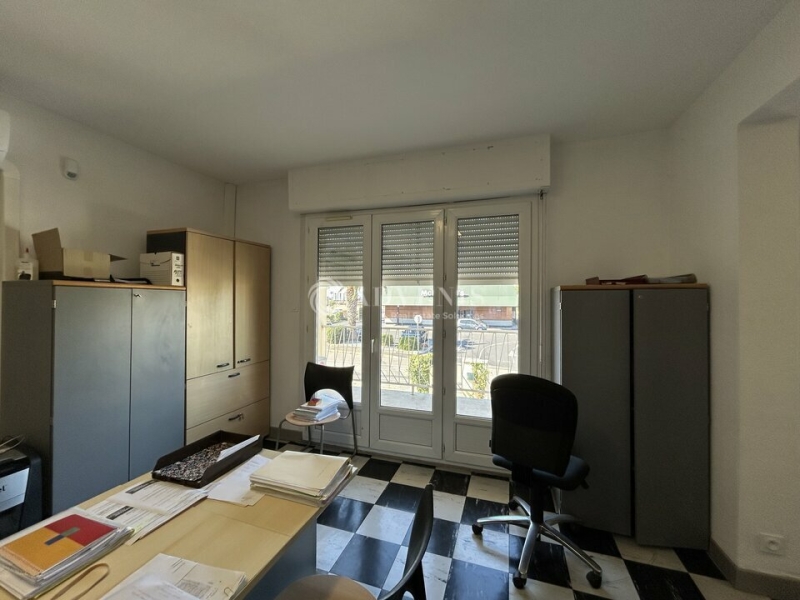 Location Commerces NARBONNE (11100) - Photo 7