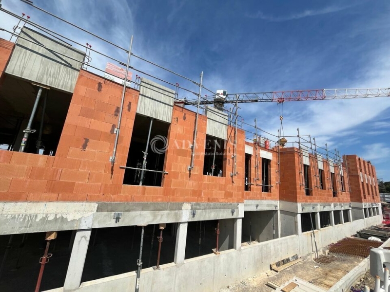 Location Bureaux SAINT JEAN DE VEDAS (34430) - Photo 9