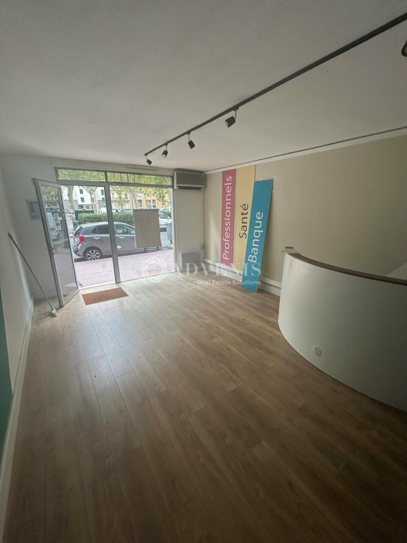 Location Commerces NARBONNE (11100) - Photo 8