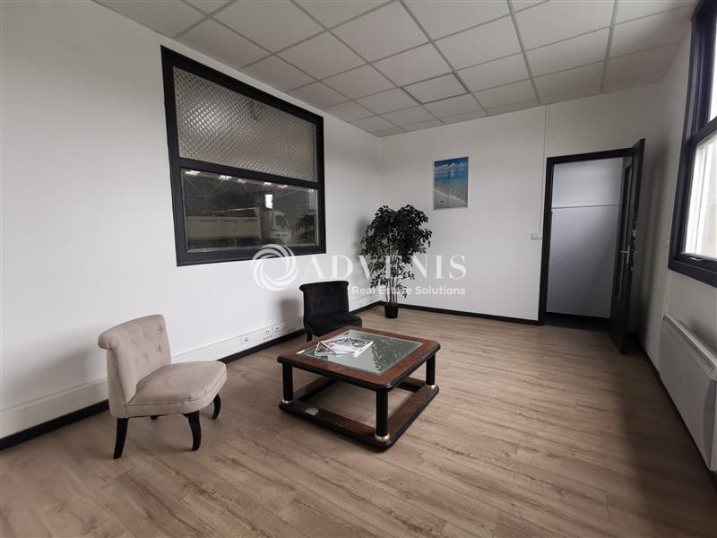 Location Entrepôts POMMERET (22120) - Photo 6