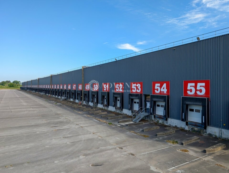 Location Entrepôts GAËL (35290) - Photo 1