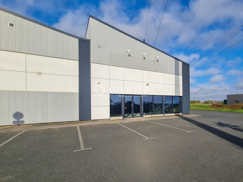 Location Activités Entrepôts TREGUEUX (22950) - Photo 2